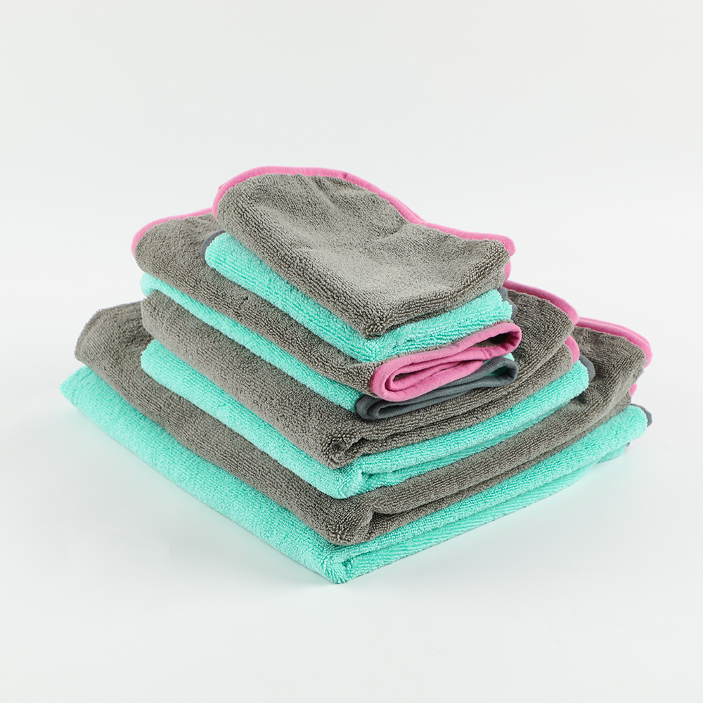 High and low wool bound pet towel